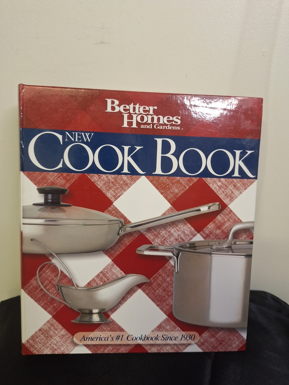 NWOT Better Homes and Gardens New Cook Book - 14th Editiom